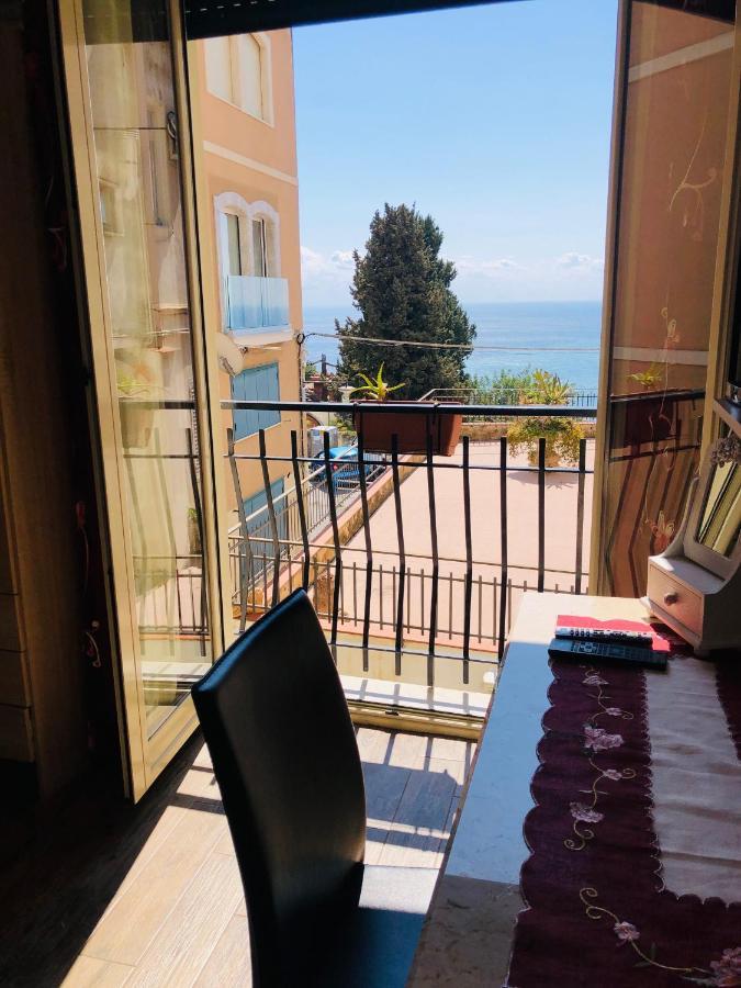 Antonella * Taormina